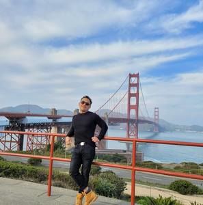 Meet your Posher, Dnny